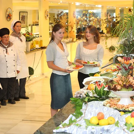 Ona Palmira Hotel 4*