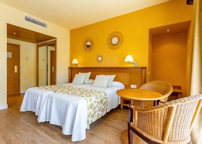 Ona Palmira 4* Пагера