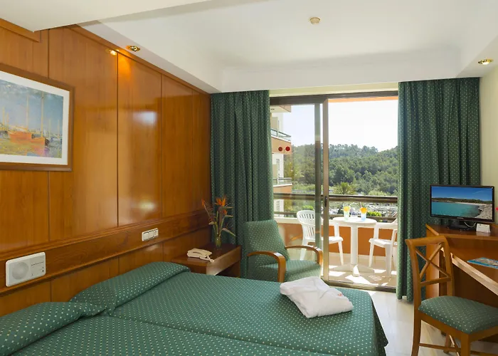 Hotell Ona Palmira 4*