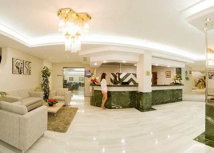 Ona Palmira 4* Пагера